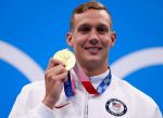 Caeleb Dressel gana la prueba madre de la natación en el Día 5 de los JJOO