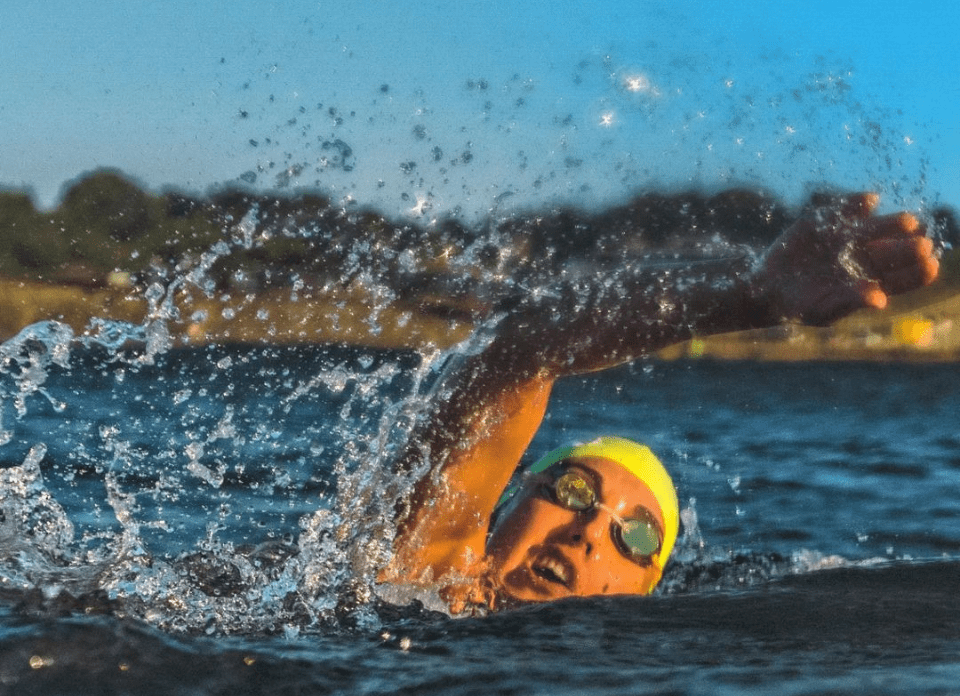 Barbara Hernandez completes her sixth ocean crossing of Cook Strait in New Zealand – Swimchile.cl