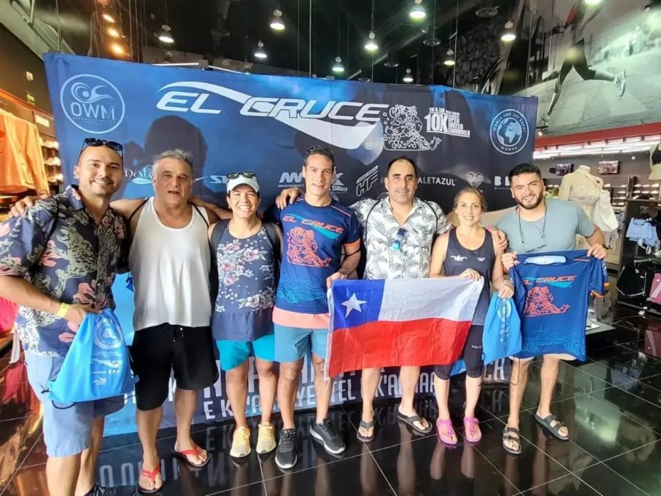 Once chilenos completaron “El Cruce 2023” en Cancún Swimchile.cl