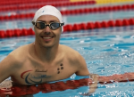 Alberto Abarza viajó a Europa para prepararse con miras al Mundial de Para Natación